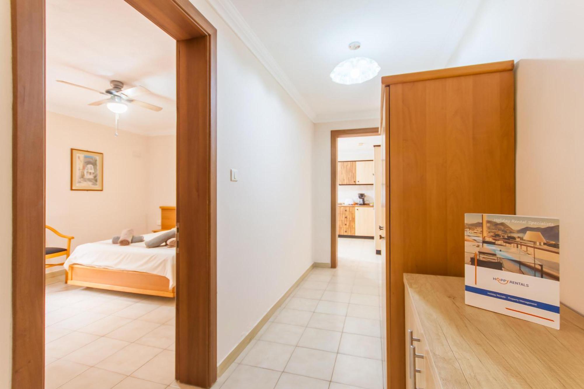 Villa & Pool Apartments In Mellieha Bay 외부 사진