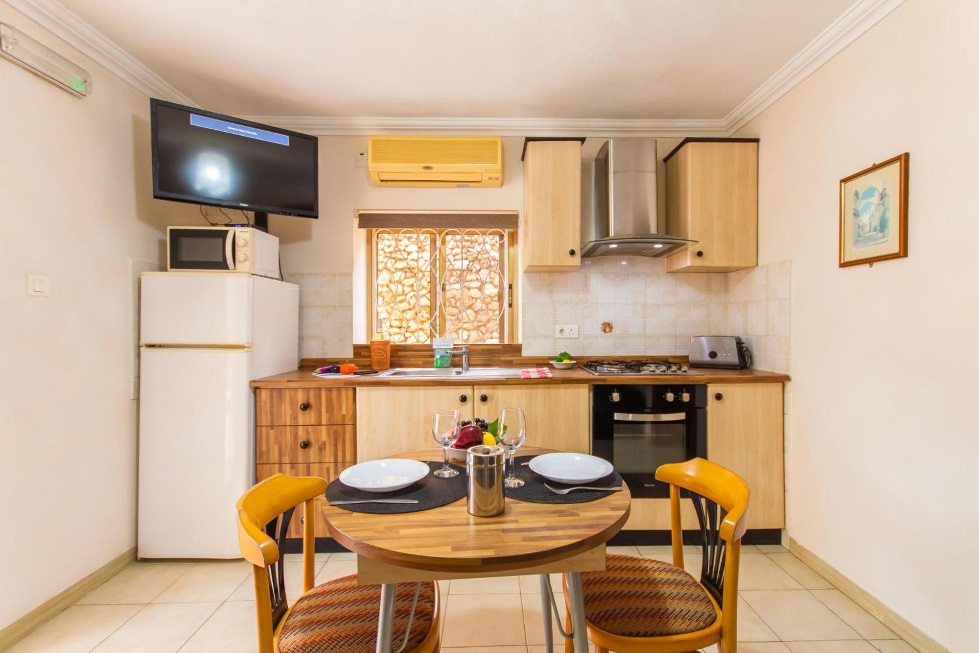 Villa & Pool Apartments In Mellieha Bay 외부 사진