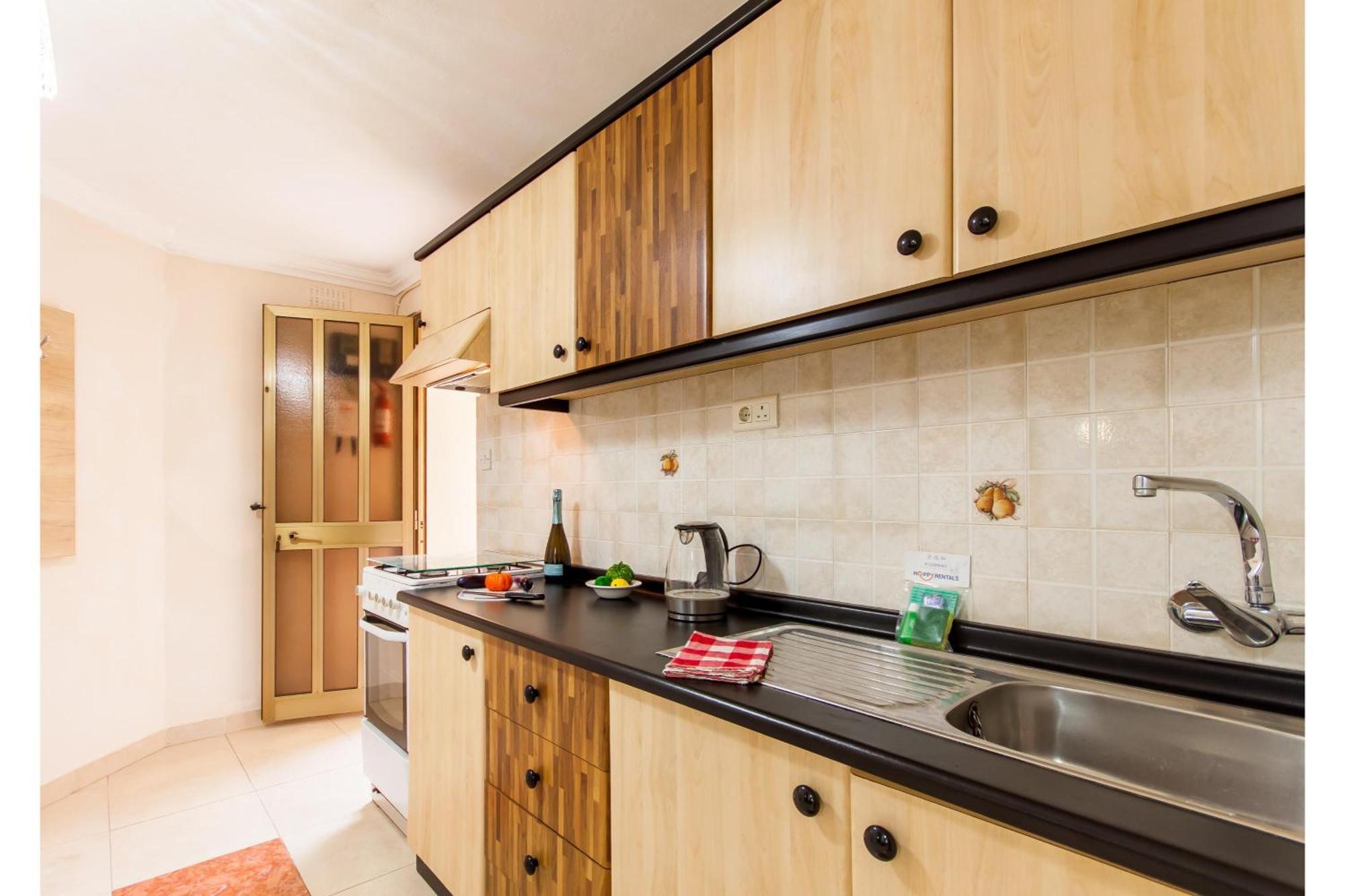 Villa & Pool Apartments In Mellieha Bay 외부 사진